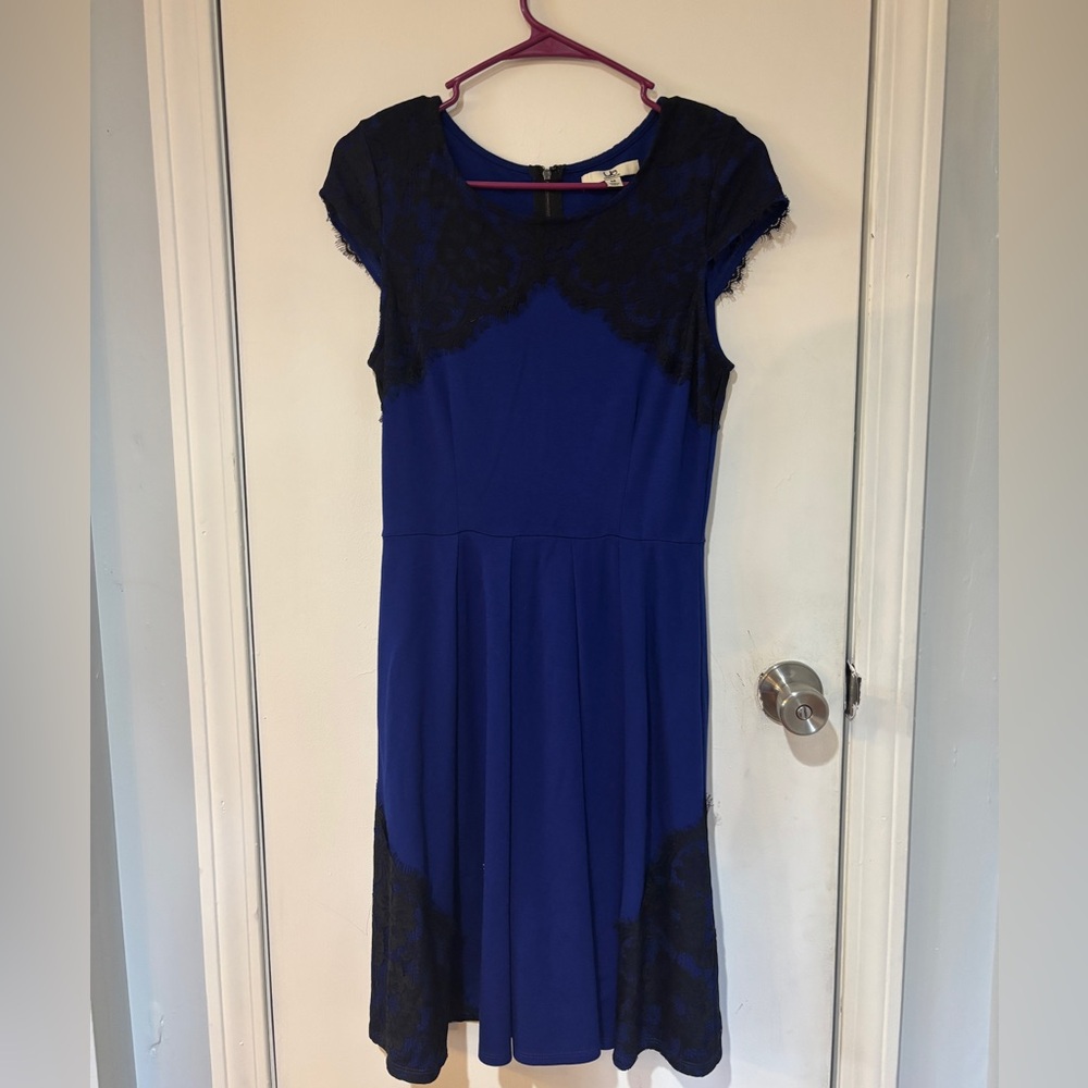 Like new: worn once-ya Los Angeles dress size M
